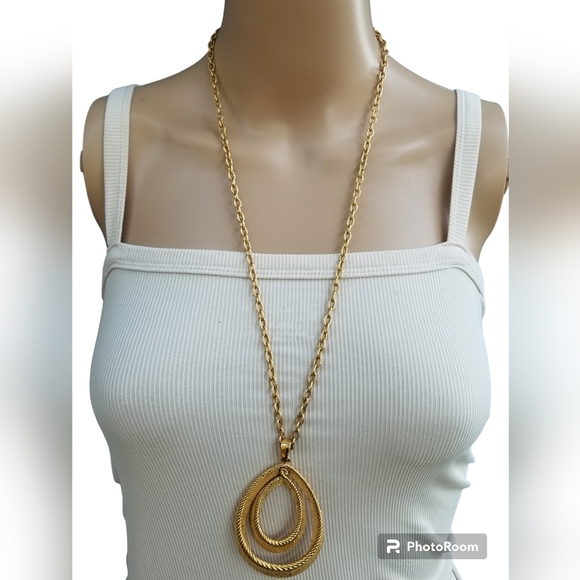 CROWN TRIFARI 60s MID CENTURY MODERN TEARDROP PENDANT NECKLACE - Picture 1 of 6